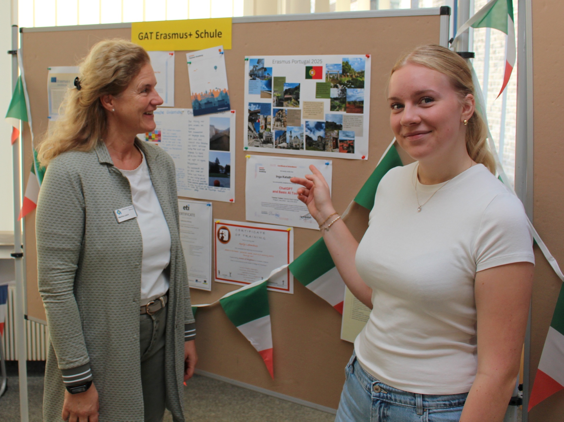 Informationen über das umfangreiche Austausch- und Fahrtenangebot erhielten die Besucherinnen und Besucher im Sprachenraum des GAT. Foto: Bernhard Karst/pp/Agentur ProfiPress