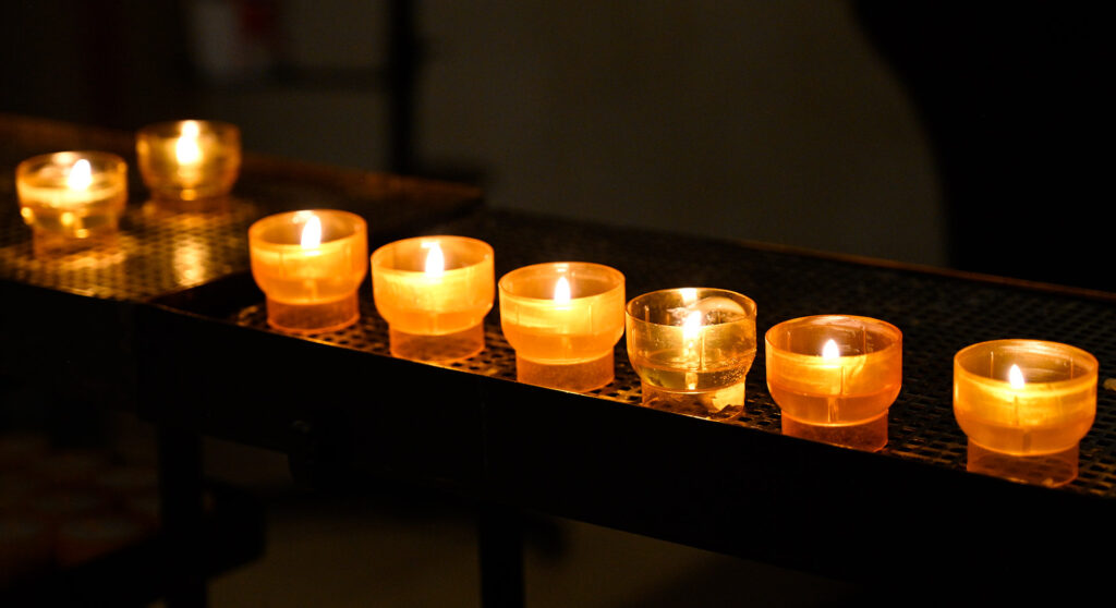 Puthenveettil vom Ordo Communionis in Christo setzte hier einen bewussten Gegenpol zur vorweihnachtlichen Hektik. Foto: Henri Grüger/pp/Agentur ProfiPress
