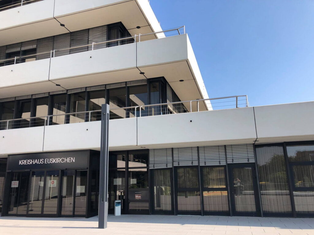 Die Kreisverwaltung Euskirchen bleibt jeweils mittwochs, am 24. und 31. Dezember, geschlossen. Besondere Regelungen gelten für einzelne Dienststellen. Archiv-Foto: pp/Agentur ProfiPress