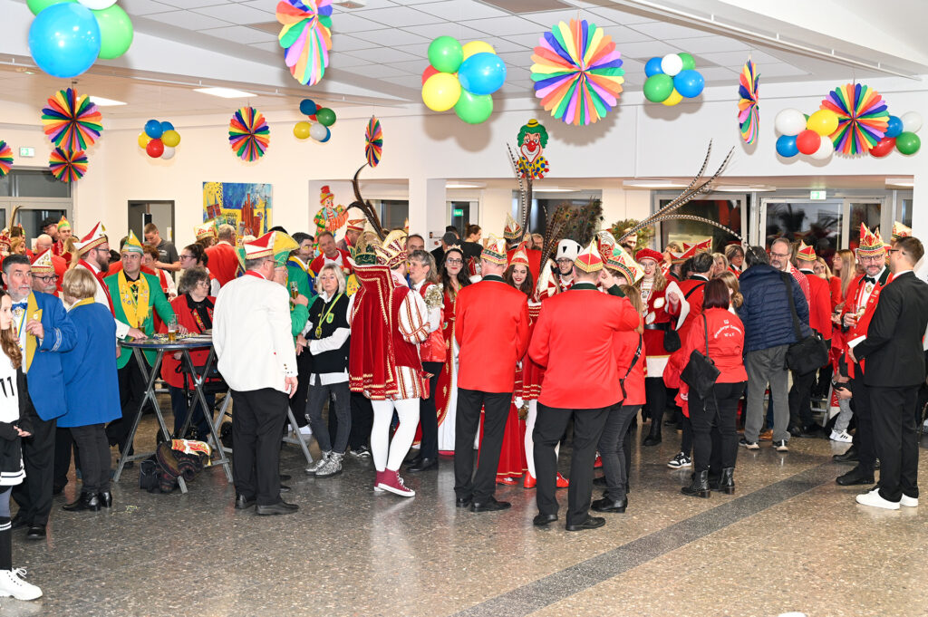 Die Aula war schon zu Anfang gut gefüllt. Foto: Henri Grüger/pp/Agentur ProfiPress