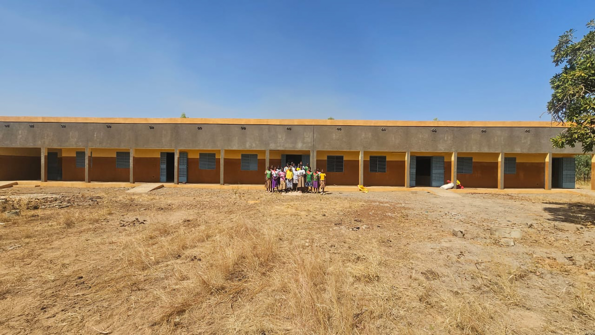 Die Schule steht und wird aktuell von der Schulverwaltung genutzt. Künftig soll dort die Mädchenschule des Partnerschaftsvereins Piéla–Bad Münstereifel eine Heimat finden. Foto: César Beogo/pp/Agentur ProfiPress
