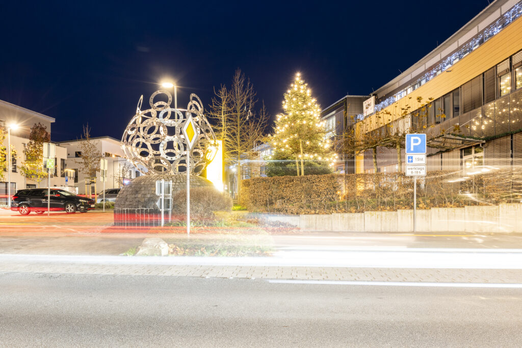 Wer um den Jahreswechsel herum den Service des Rathauses benötigt, sollte die geänderten Schließzeiten rund um die Feiertage beachten. Foto: Ronald Larmann/pp/Agentur ProfiPress