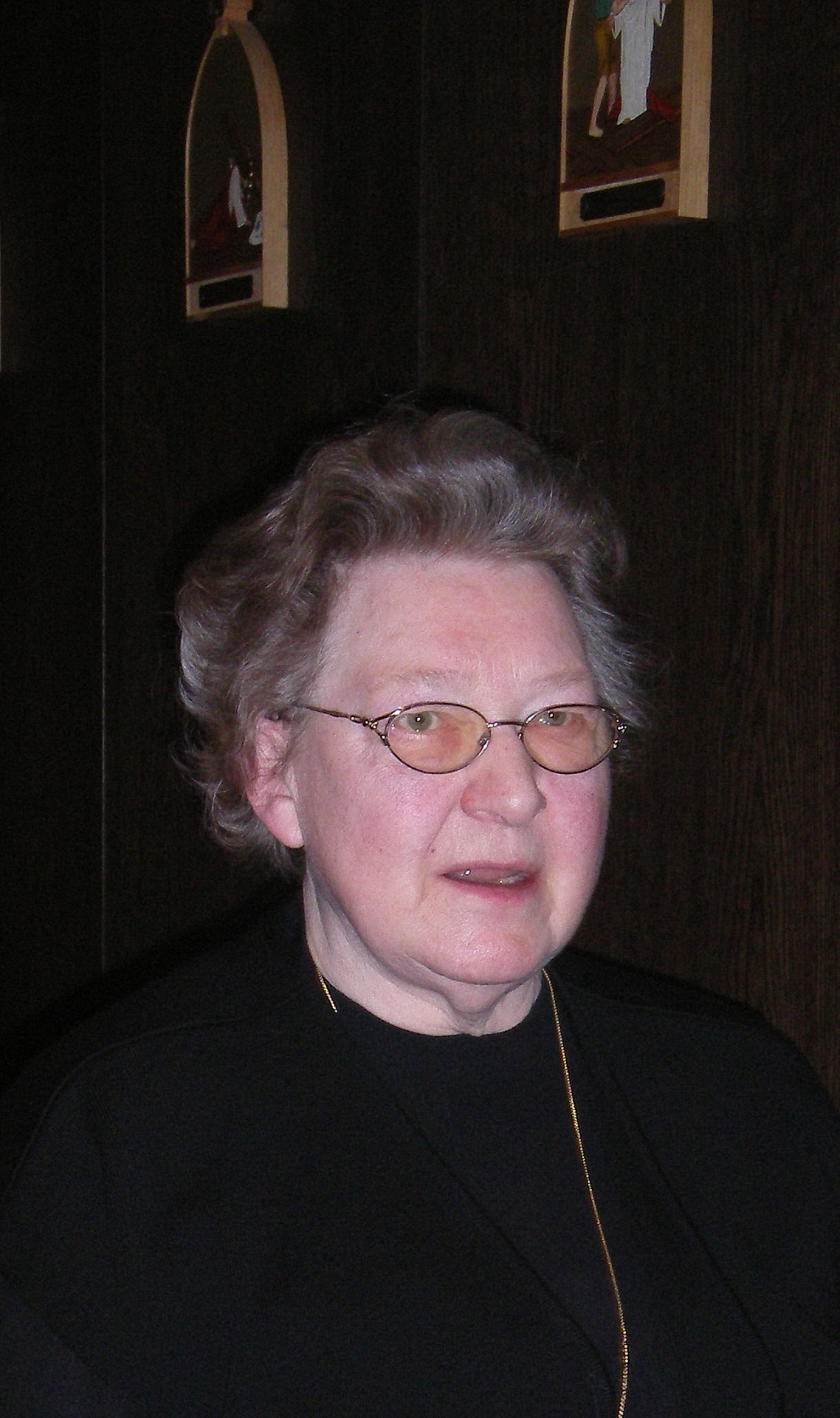 Im Kreis ihrer Ordensschwestern und Angehörigen des Sozialwerks, verstarb Schwester Dorothea Rolfes am Donnerstag, 15. Januar, im Mechernicher Mutterhaus der Communio in Christo. Das Bild entstand an ihrem 90. Geburtstag. Archivfoto: Tilj Puthenveettil/CIC/pp/Agentur ProfiPress