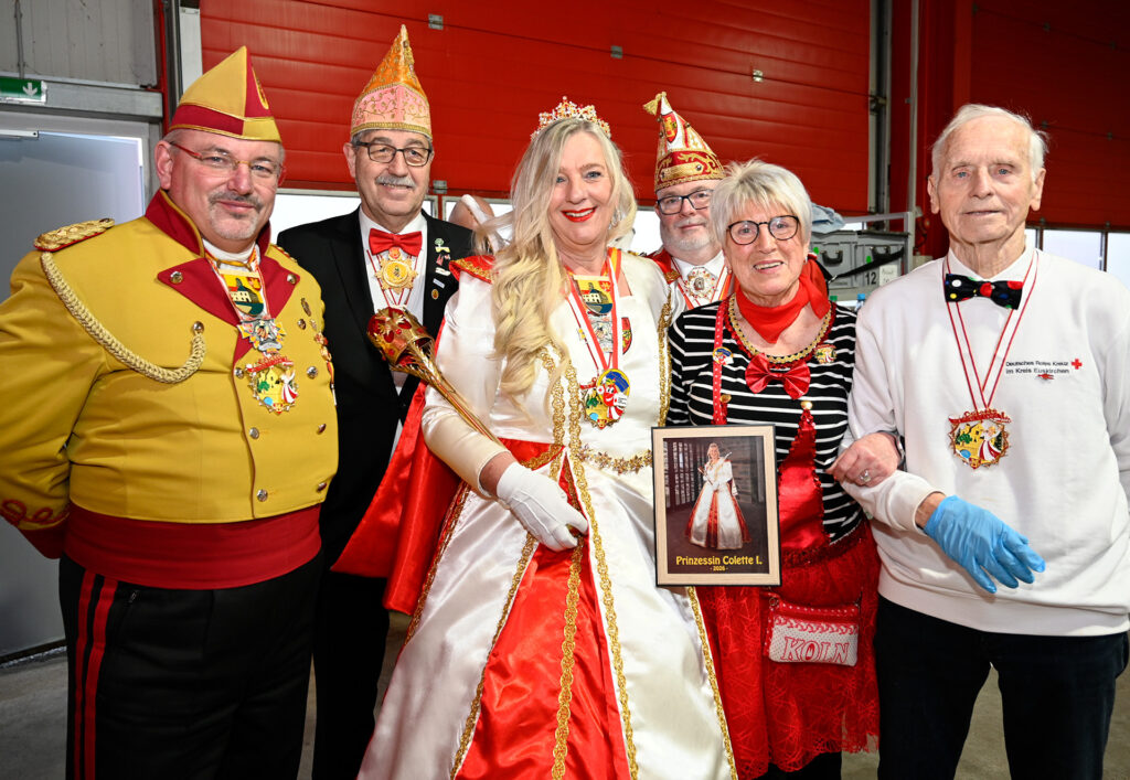 Selbstverständlich hatte auch Prinzessin Colette I. ein Porträt im Gepäck. Foto: Henri Grüger/pp/Agentur ProfiPress