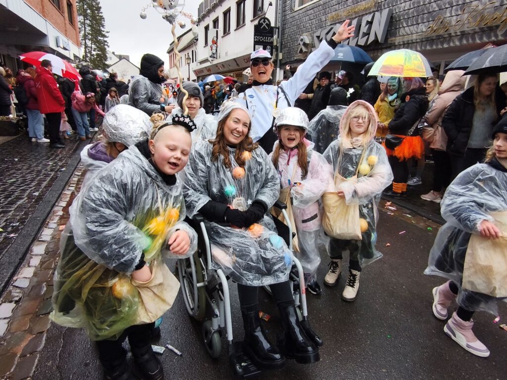 Beim Showtanz die Ferse gebrochen hatte sich Lehrerin Michelle Berzen. Foto: Kerstin Rottland/pp/Agentur ProfiPress