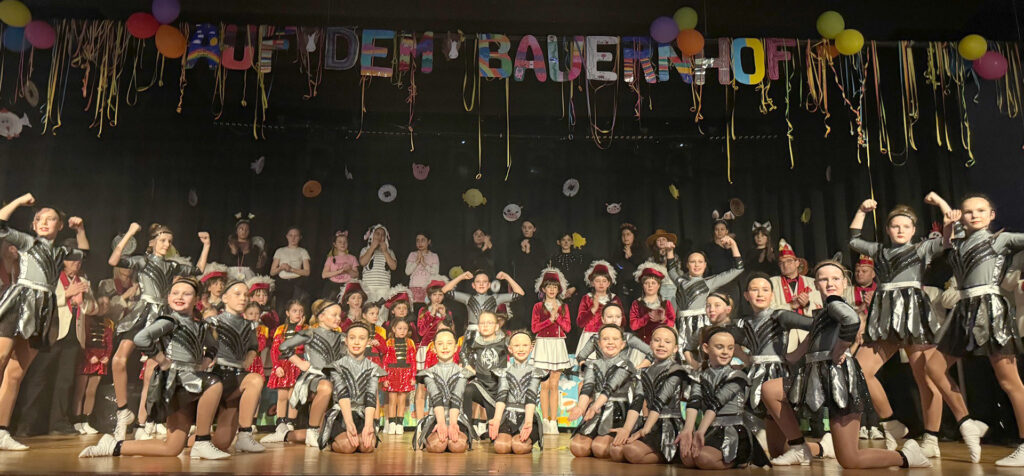 Die Garden des KV Vussem zeigten ebenfalls ihr Können. Foto: Privat/pp/Agentur ProfiPress