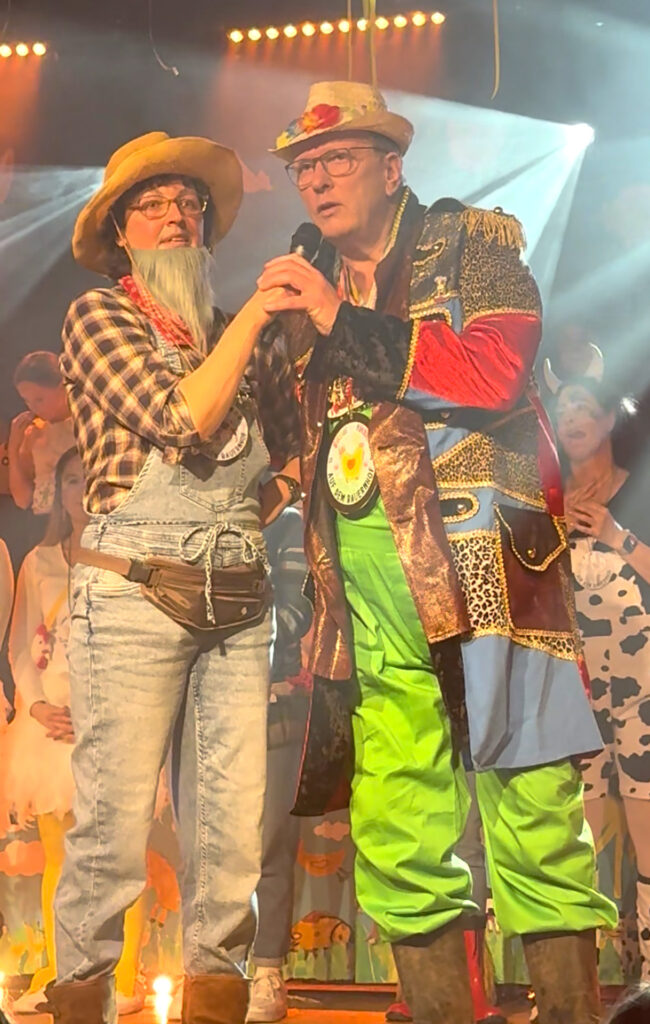 Das eingespielte Team aus Sitzungspräsident Uli Lindner-Moog und Literatin Sabrina Wingen. Foto: Privat/pp/Agentur ProfiPress