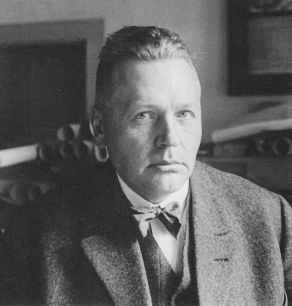 Mechernicher Adolf Meyer 1929 im Portrait aus dem Bauhaus-Archiv in Berlin. Er kam am 24. Juli 1929 bei einem Badeunfall in der Nordsee vor Baltrum zu Tode. Repro: Bauhaus-Archiv Berlin/pp/Agentur ProfiPress