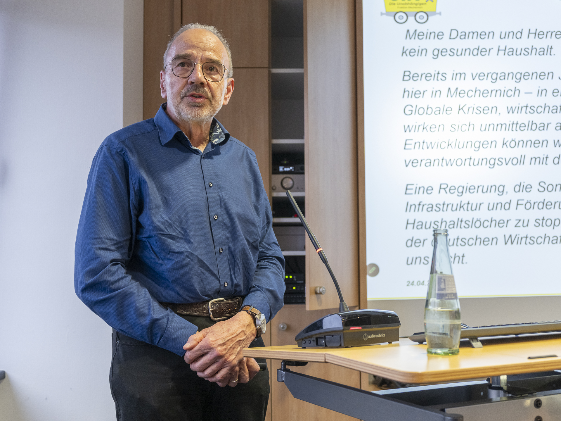 „Ein formal ausgeglichener Haushalt ist noch lange kein gesunder Haushalt“, mahnte UWV-Fraktionschef Dr. Manfred Rechs, der gleichzeitig positiv feststellte: „Mechernich hat viel zu bieten.“ Foto: Ronald Larmann/pp/Agentur ProfiPress
