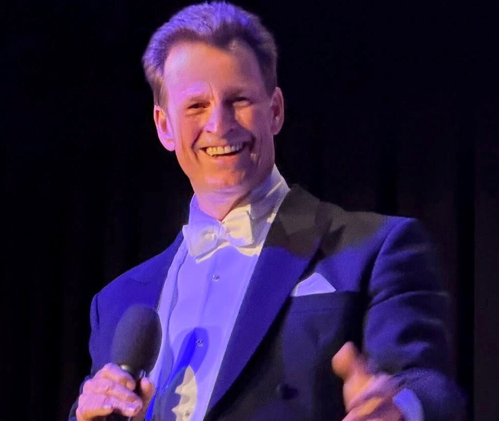 Der bekannte Tenor Johannes Kalpers hatte anlässlich seines 50-jährigen Bühnenjubiläums und seines 60. Geburtstags zu einem großen Festkonzert in seine Heimatstadt Ransbach-Baumbach eingeladen. Unter den Gästen waren auch Vertreter der Communio in Christo. Foto: Privat/pp/Agentur ProfiPress