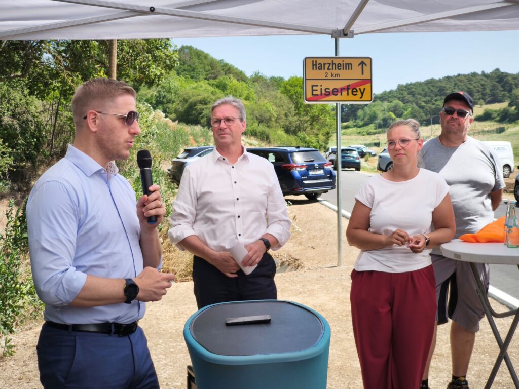 Landrat Markus Ramers lobte die Kollaboration zwischen Kreis und Stadt: „Schön, dass wir das gemeinsam angegangen sind.“ Foto: Kerstin Rottland/pp/Agentur ProfiPress