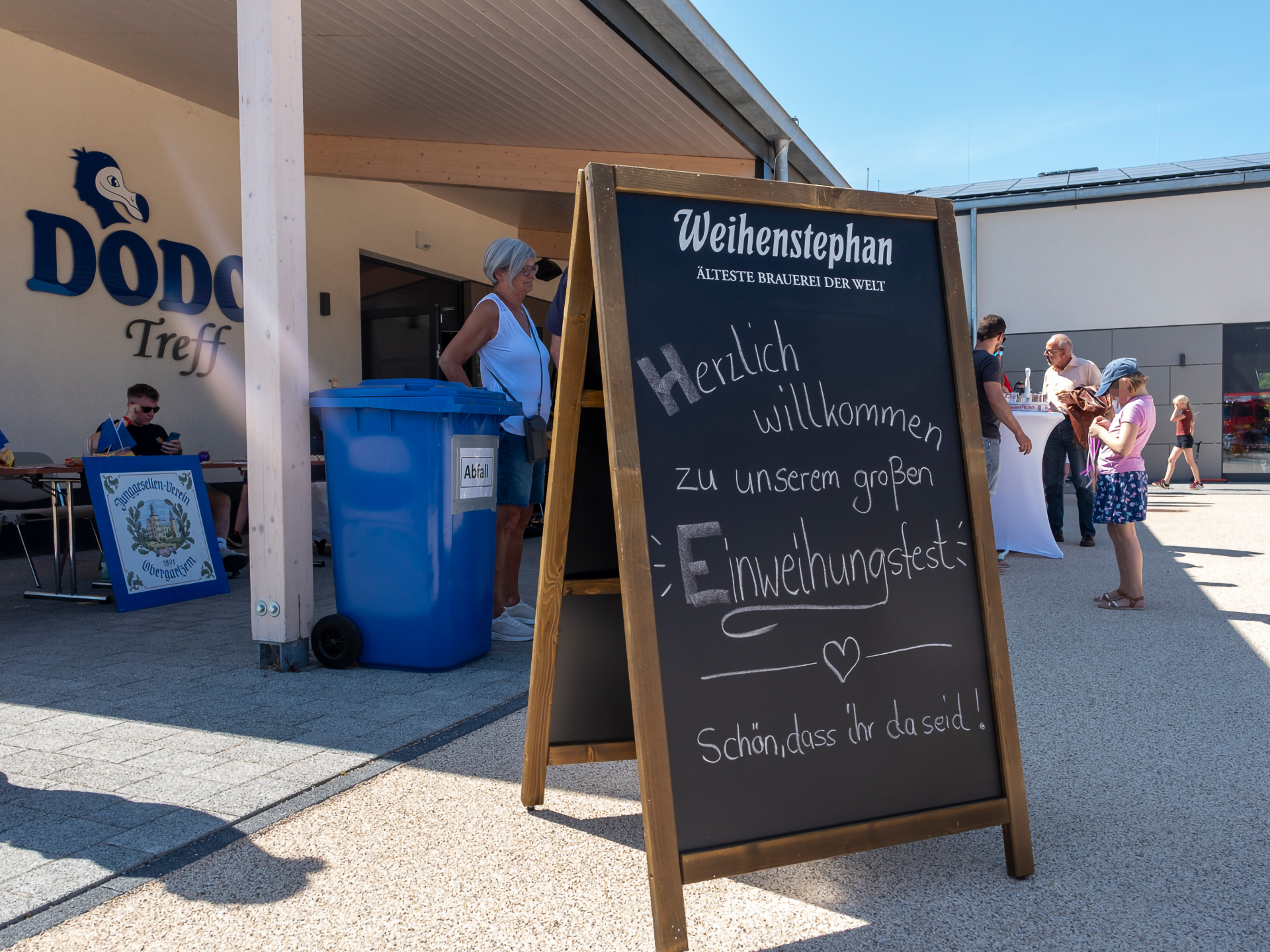 Herzlich willkommen zu unserem großen Einweihungsfest: Die Veranstaltung war liebevoll organisiert und bestens besucht. Foto: Ronald Larmann/pp/Agentur ProfiPress