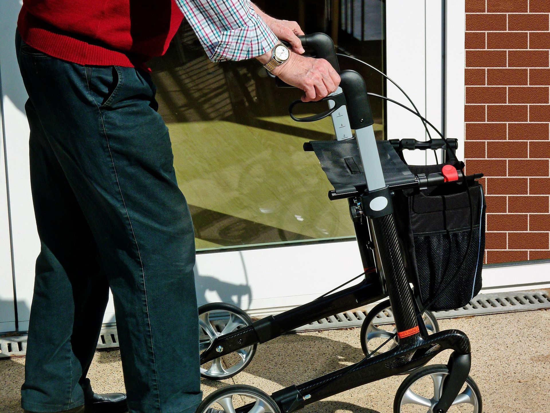 Busfahren mit Rollator und Rollstuhl