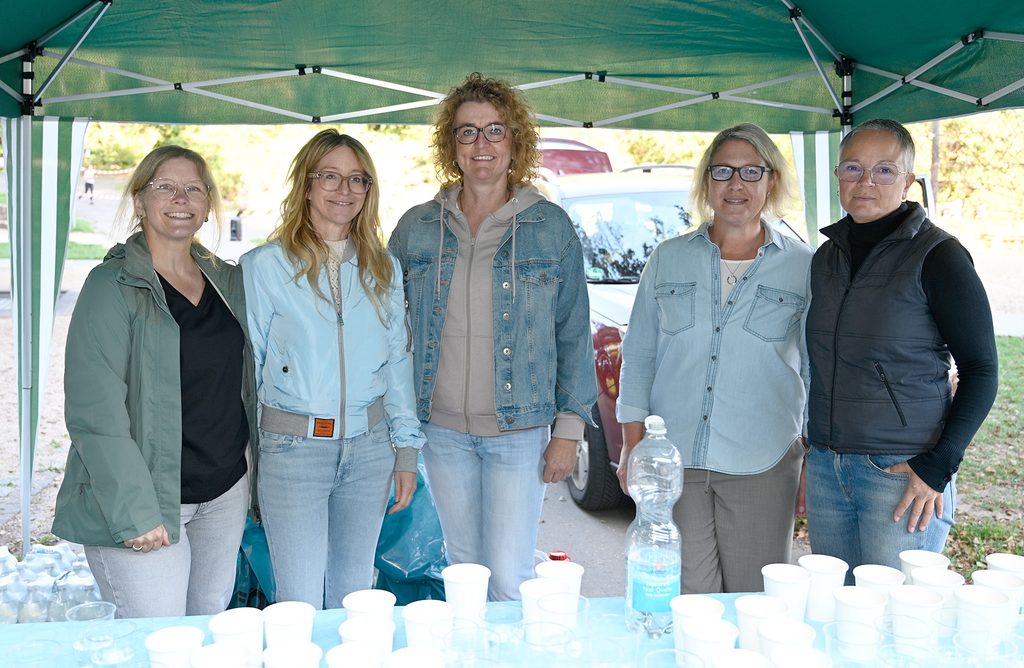 Der Förderverein des GAT stand mit kühlen Getränken und motivierender Musik bereit. Foto: Henri Grüger/pp/Agentur ProfiPress