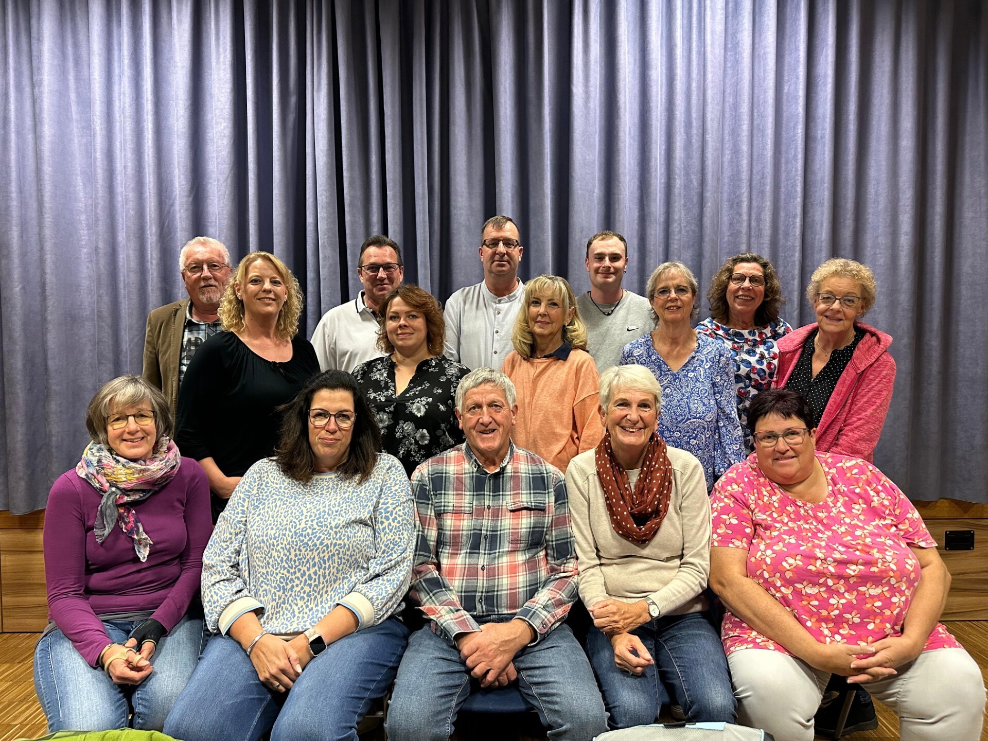 Gruppenfoto-Theater-Bergbuir-26