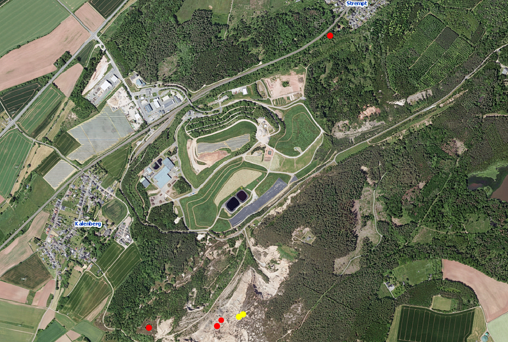 Das Luftbild zeigt den früheren Tagebau Virginia mit dem heutigen Abfallwirtschaftszentrum Mechernich. Unter dem Deponiekörper verlaufen alte Strecken des Bleibergbaus, die seit Jahren gesichert, überwacht und technisch genutzt werden. Foto: Kreis Euskirchen/pp/Agentur ProfiPress