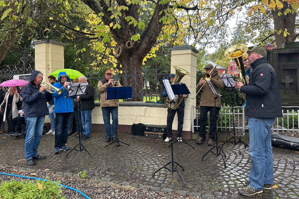 Die Greesberger Musikanten sorgten für die musikalische Untermalung. Foto: Henri Grüger/pp/Agentur ProfiPress
